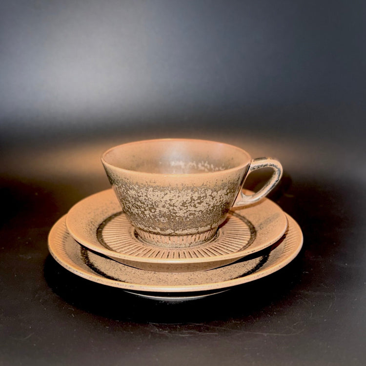 Kaffe & thestel - Frøken Lilly