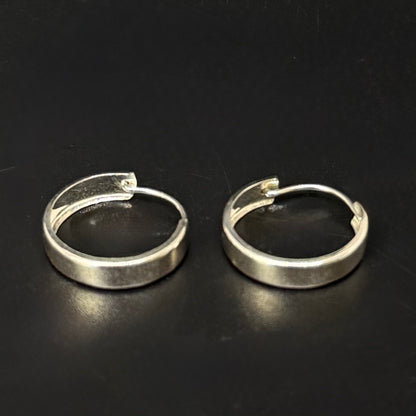 Vintage Creolen aus 830er Silber – HTP – 0,5 cm breit
