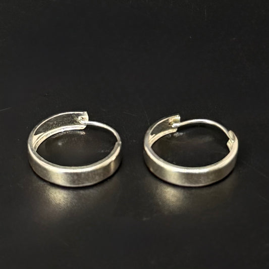 Vintage Creolen aus 830er Silber – HTP – 0,5 cm breit
