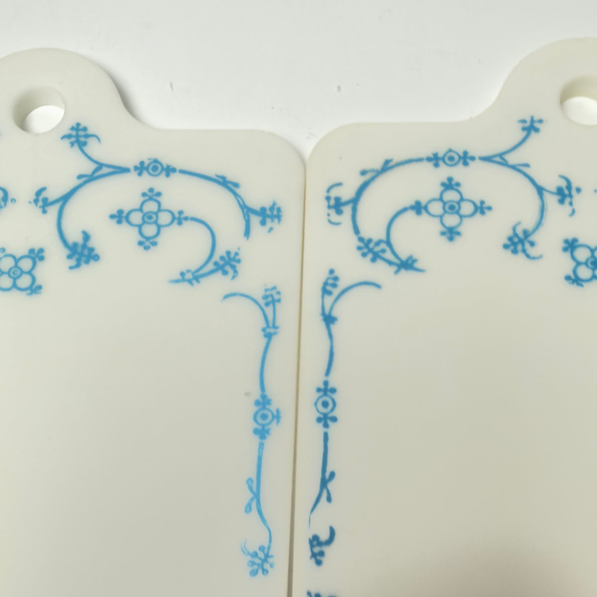 5 Retro-Butterbrotteller aus Kunststoff – im Muschelmalerei-Stil