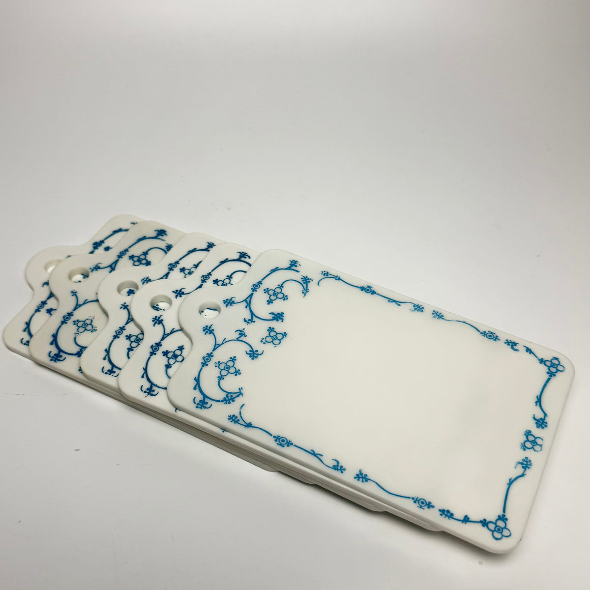 5 Retro-Butterbrotteller aus Kunststoff – im Muschelmalerei-Stil