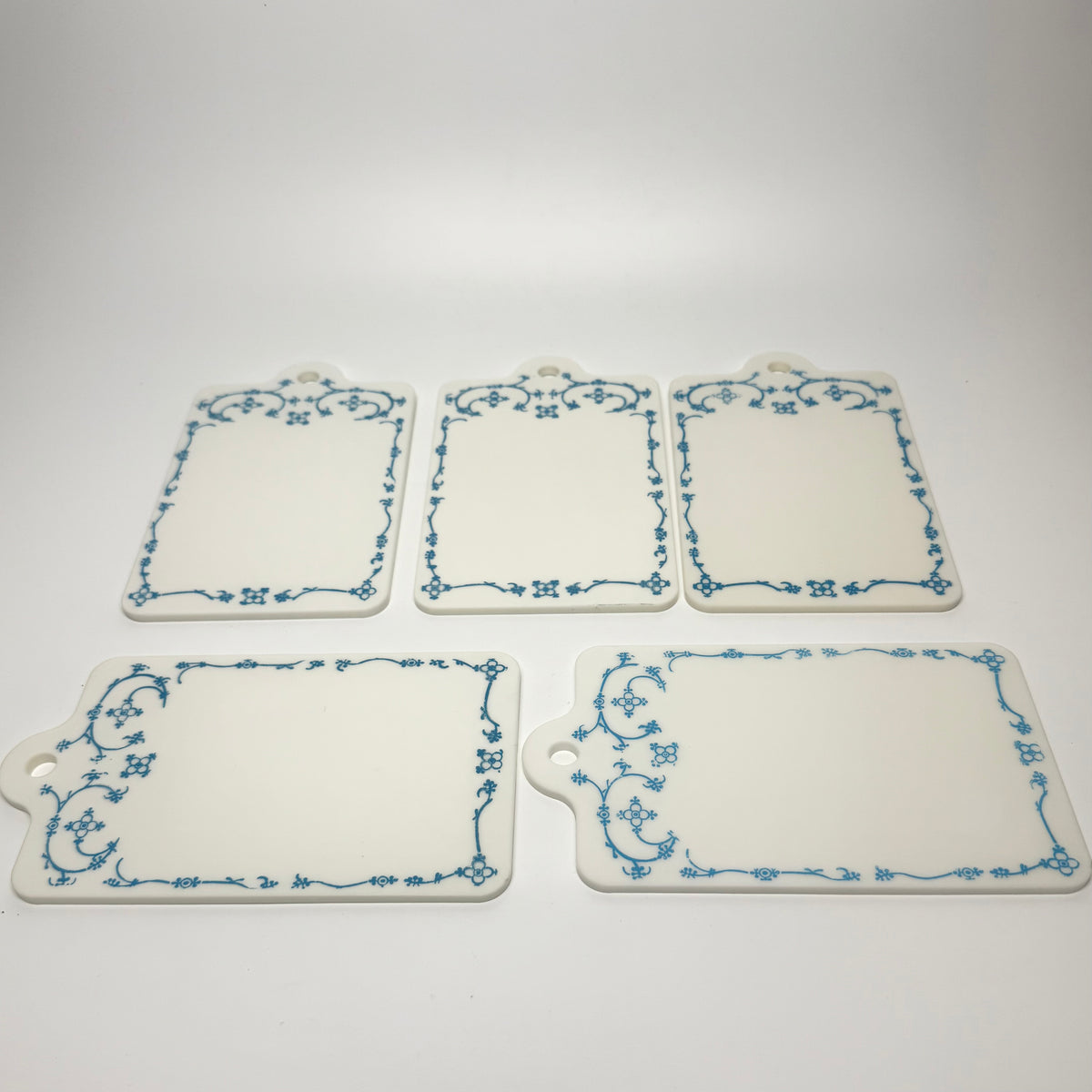 5 Retro-Butterbrotteller aus Kunststoff – im Muschelmalerei-Stil