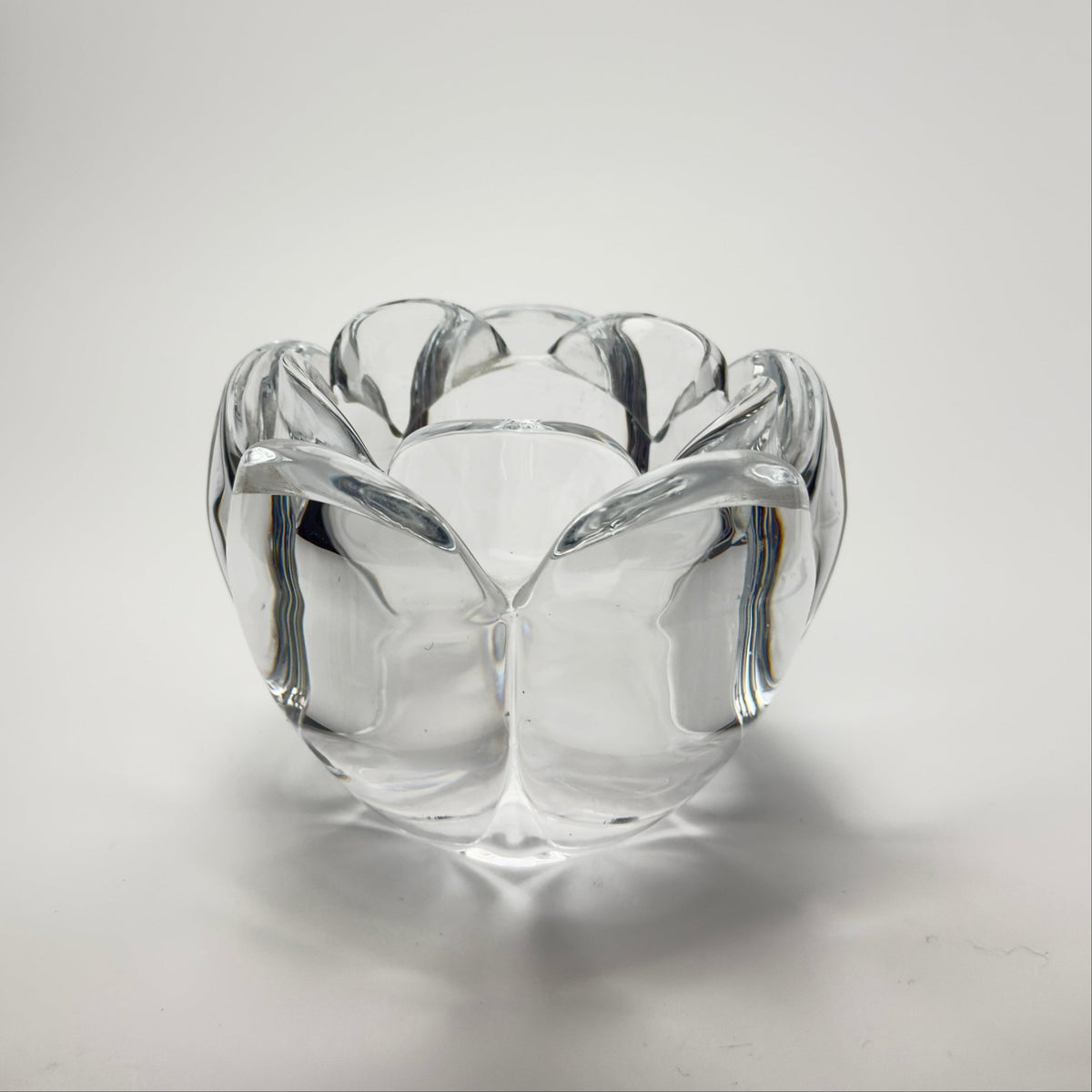 Holmegaard lotus lysestage i klart tungt glas – vintage dansk glasdesign - Frøken Lilly
