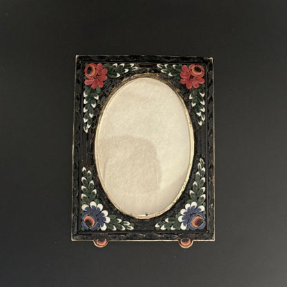 Italiensk mikromosaik fotoramme i forgyldt messing med blomster, 1920 - 1950 - Frøken Lilly