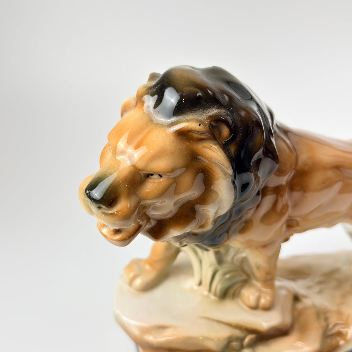 Løve i porcelænsfigur, mrk. nr. 9299, vintage fra 1930 - 1940'erne - Frøken Lilly