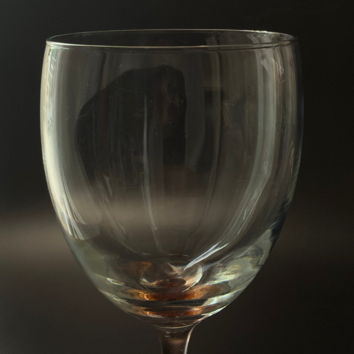 Luminarc hvidvinsglas med rosafarvet stilk – fransk vintage - Frøken Lilly