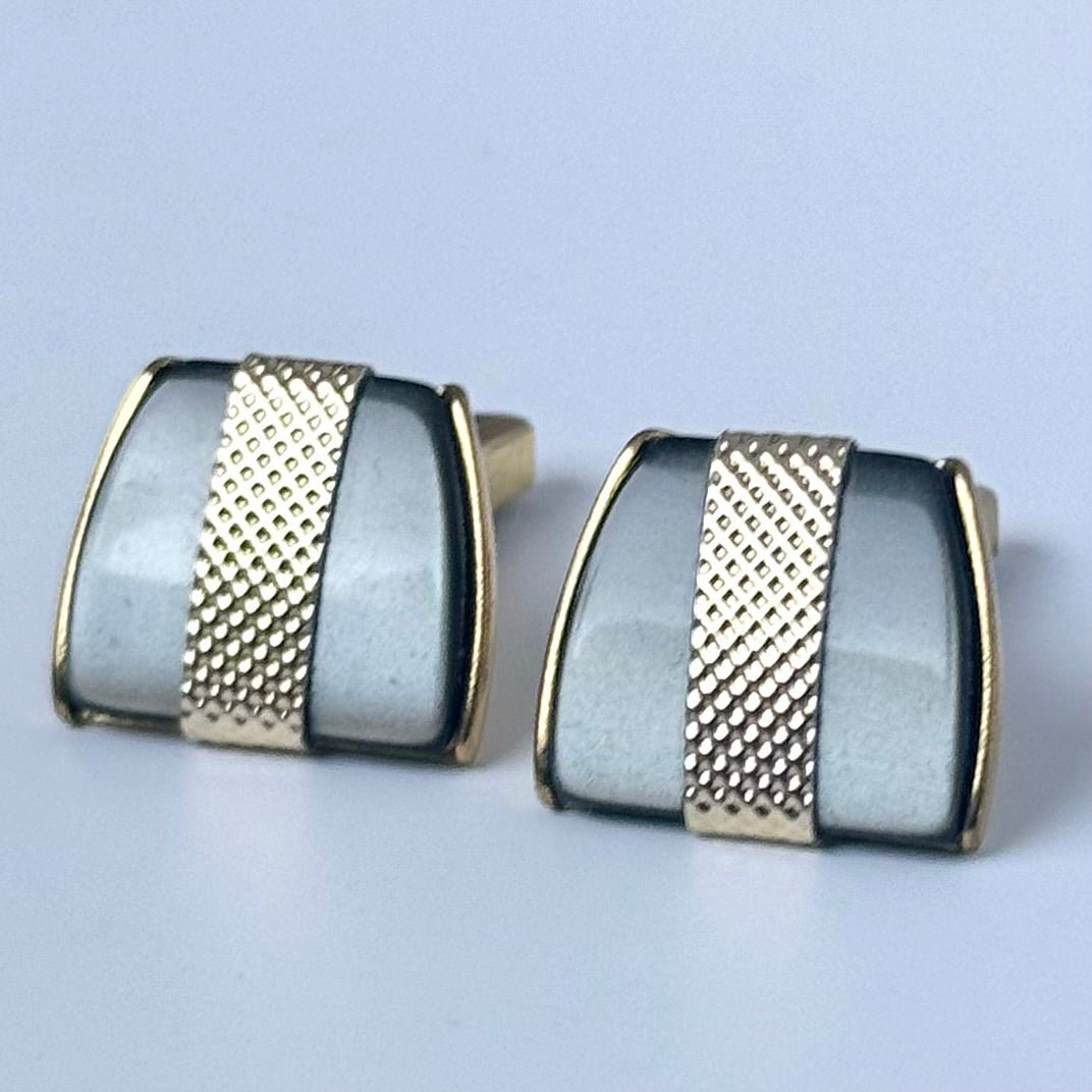 Nu-Lok vintage manchetknapper med perlemorsindlæg og guldfarvet metal - Frøken Lilly