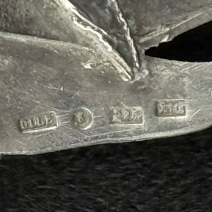 Olle Smedman halskæde med vedhæng i sterlingsølv – svensk design fra Skövde - Frøken Lilly