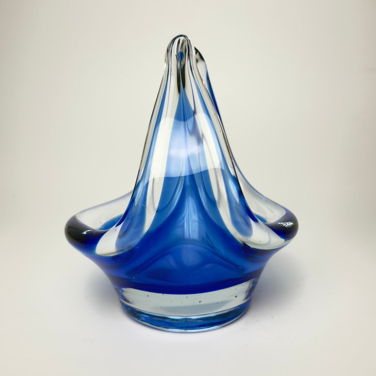 Svensk blå kunstglasskål i stil med Flygsfors 1950/60 - Frøken Lilly