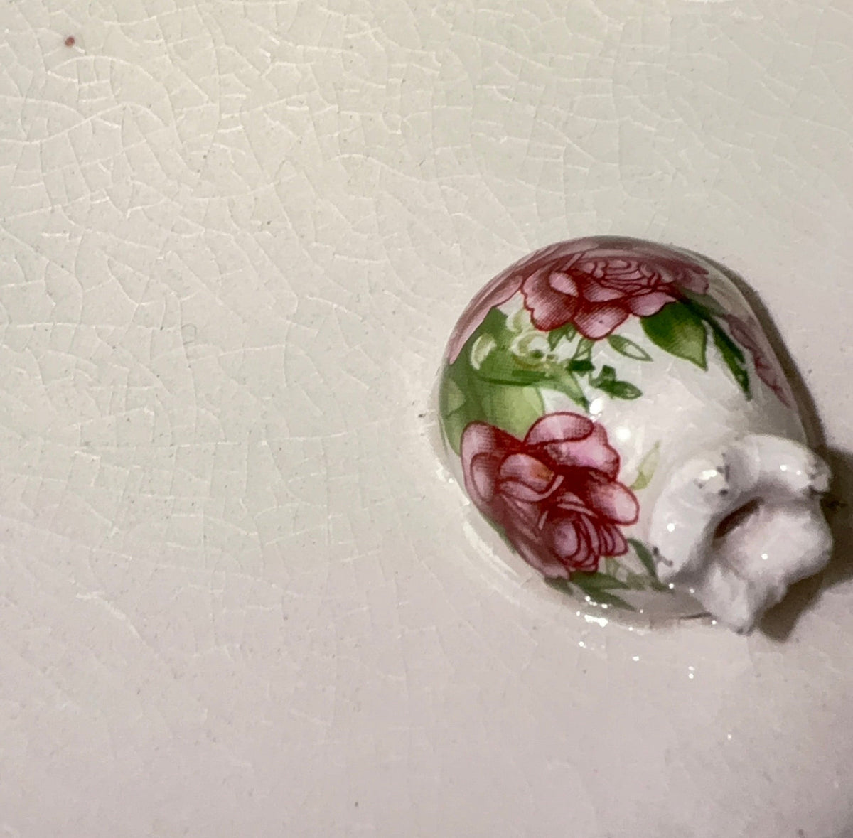 Vintage smykkefad i krakeleret fajance med rosedekor og granatæbler - midcentury - Frøken Lilly